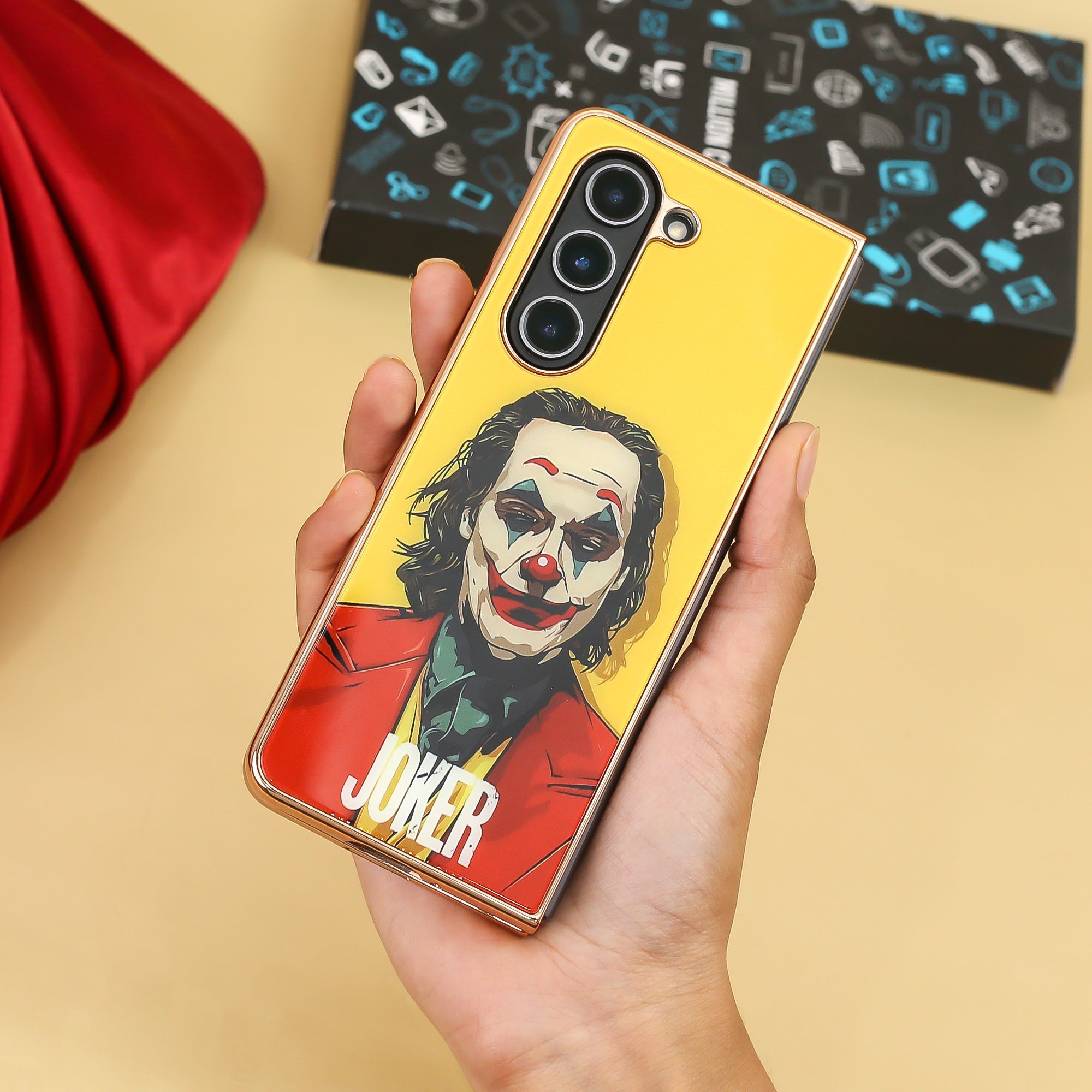 Galaxy Z Fold5 Joker Glass Back Case